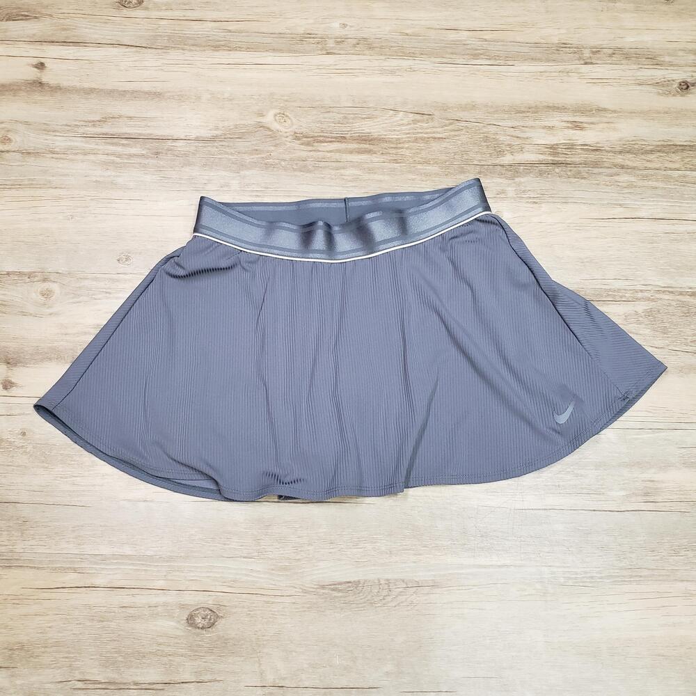 Nike Skort Womens Medium Gray Dri-FIT Ribbed Tennis Built In Shorts Athletic